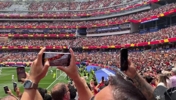 现场球迷嗨翻了！实拍西班牙2-0奥地利！库库策动波罗头球破门！